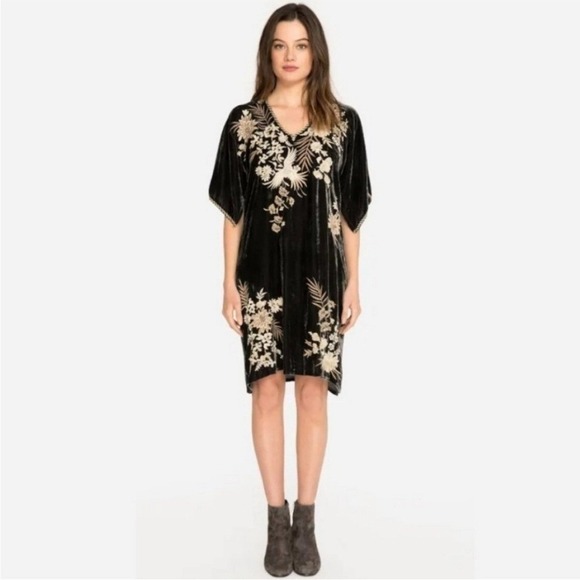 Johnny Was Othilia Embroidered Silk Velvet Kimono Sleeve Dress Gray Sz S - Picture 2 of 15